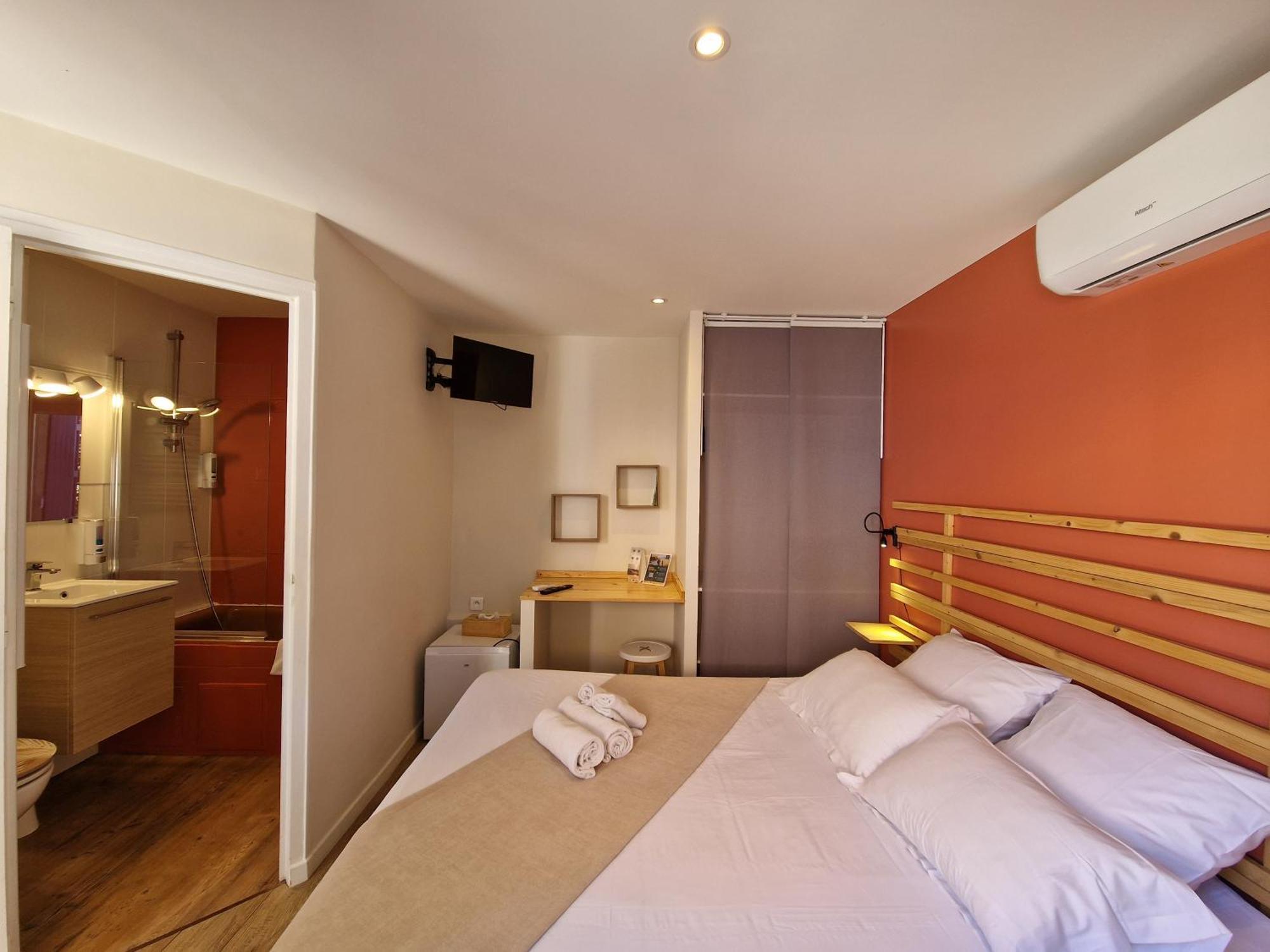 Le Cosy Hotel Сен-Агулф Екстериор снимка
