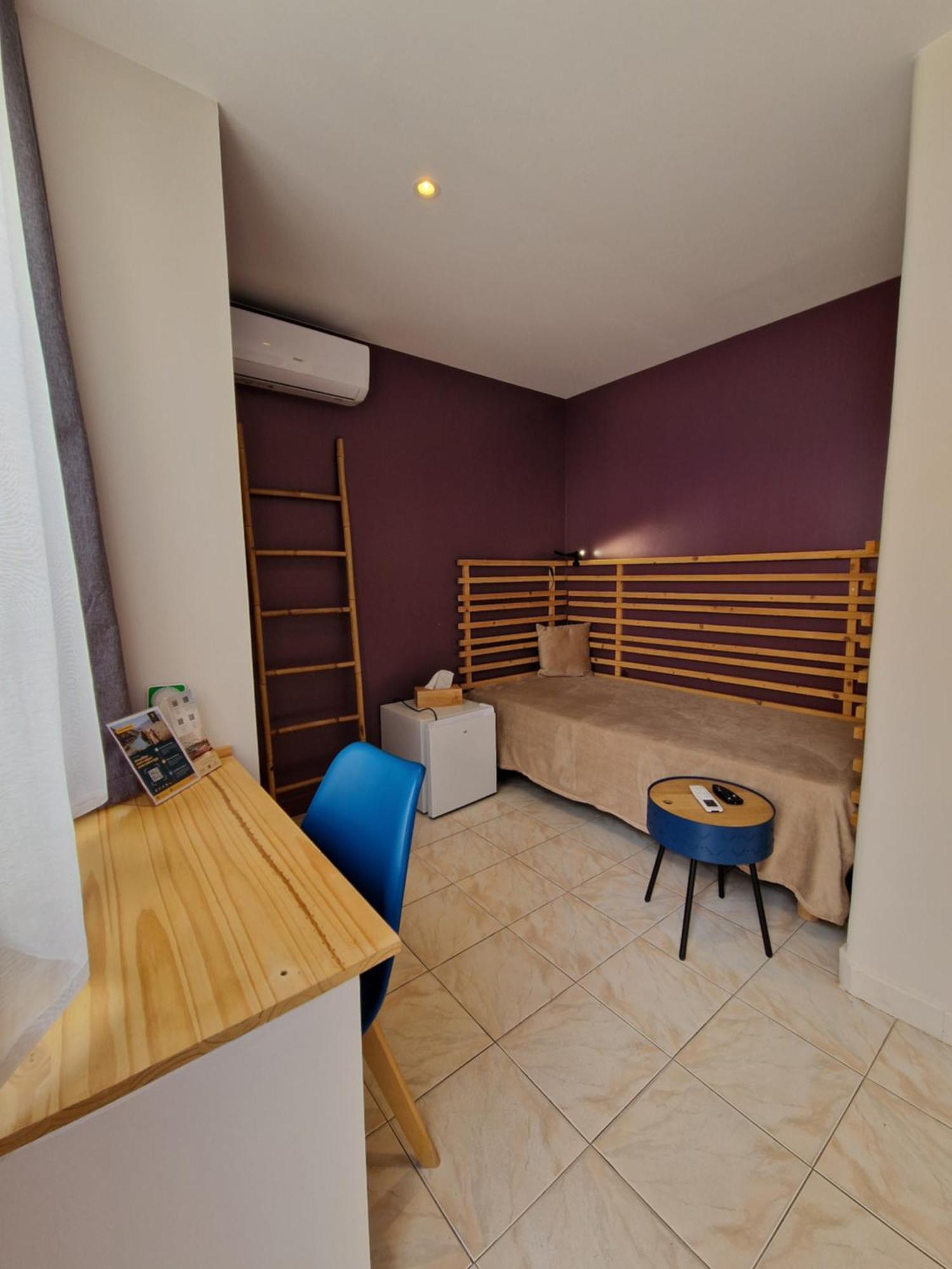 Le Cosy Hotel Сен-Агулф Екстериор снимка