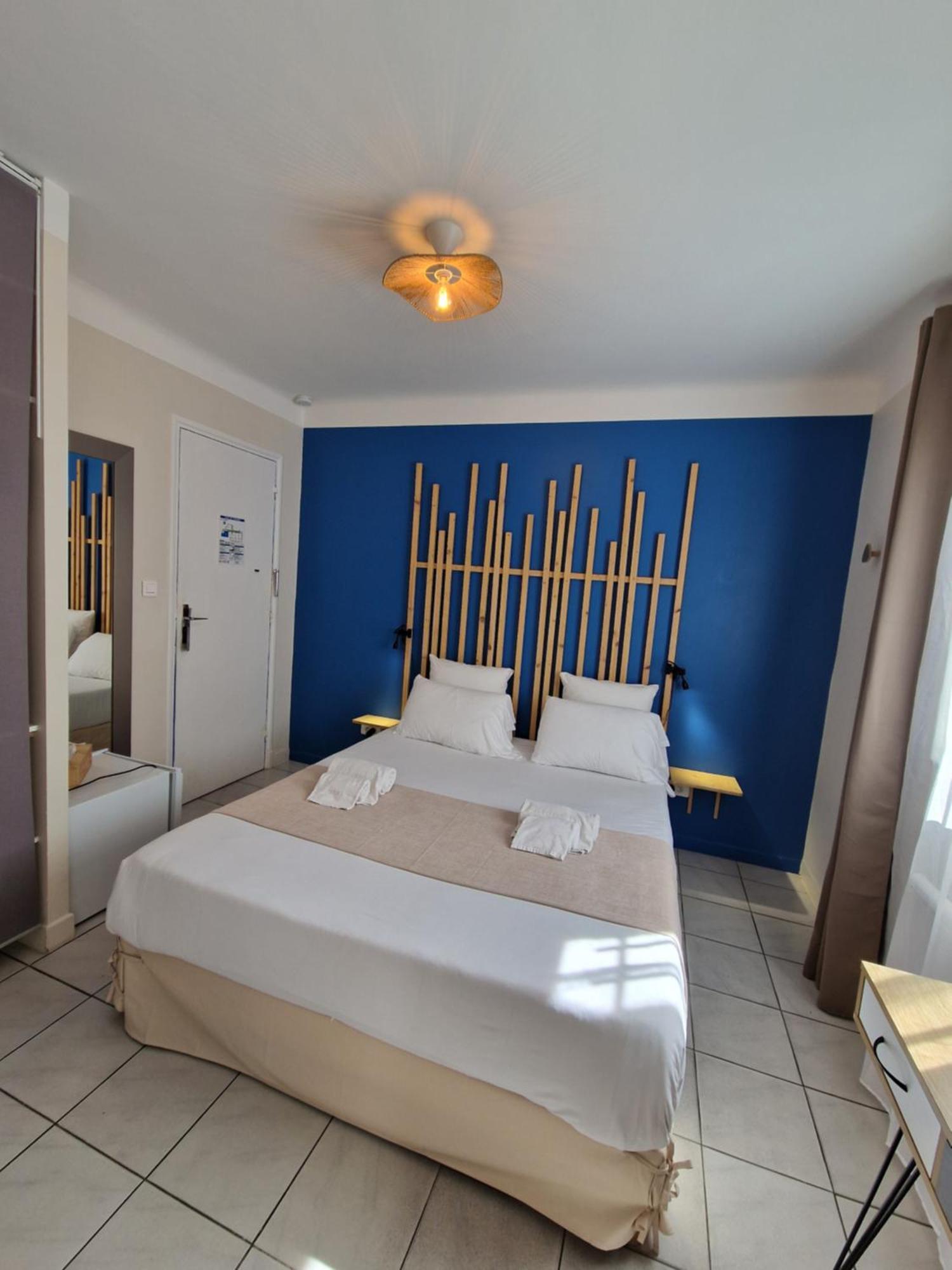 Le Cosy Hotel Сен-Агулф Екстериор снимка